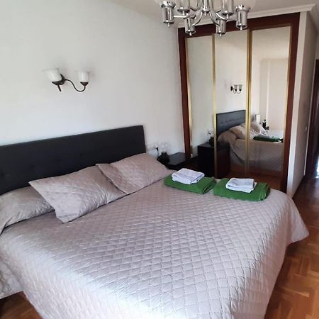 Sar Inn - Garaje Incluido Aviles Bagian luar foto