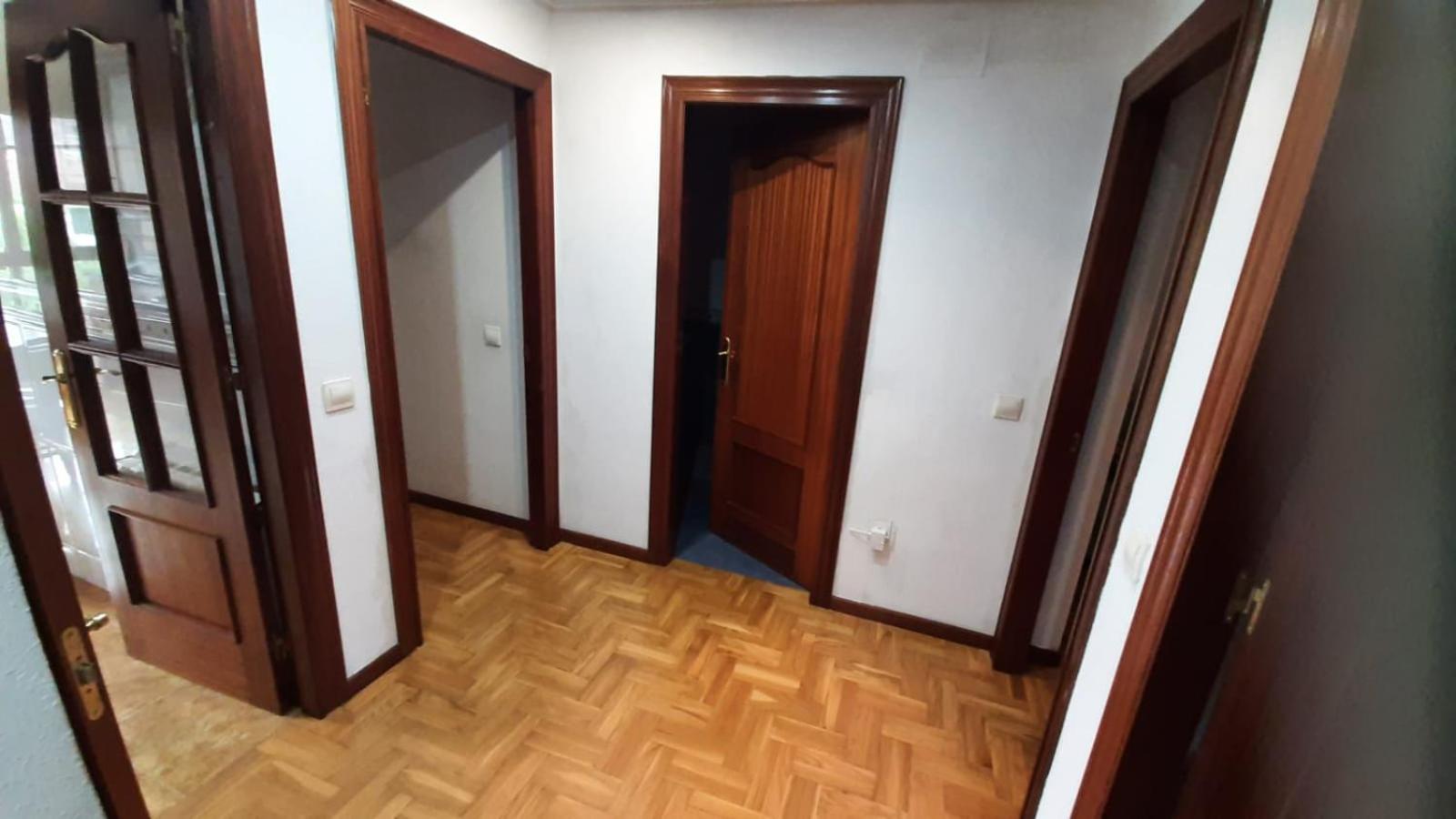 Sar Inn - Garaje Incluido Aviles Bagian luar foto