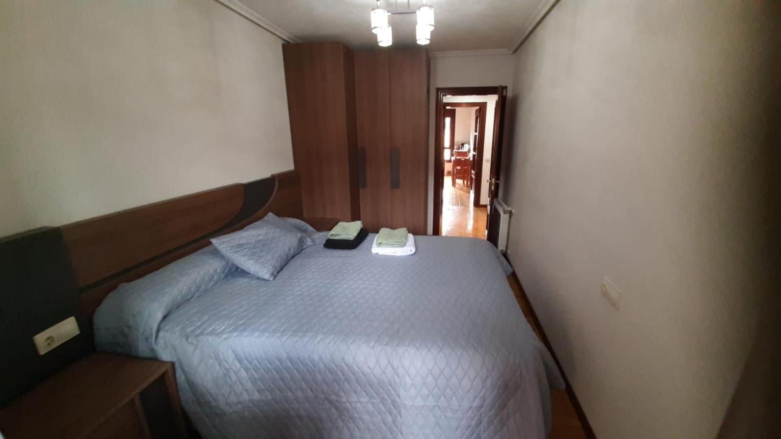 Sar Inn - Garaje Incluido Aviles Bagian luar foto