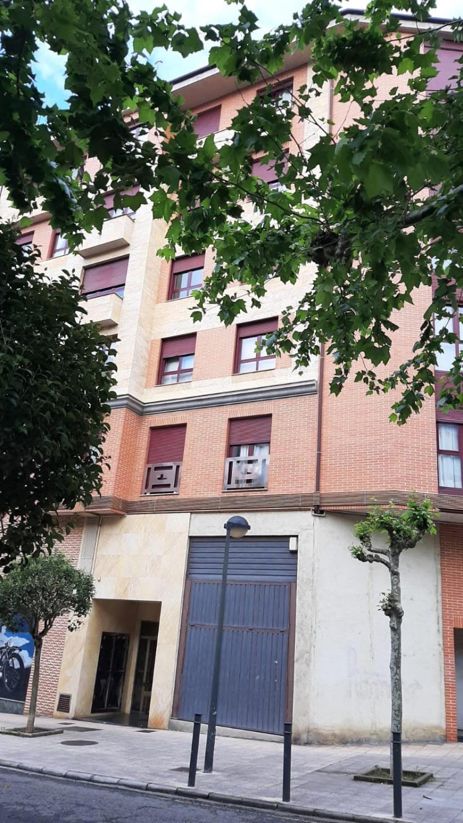 Sar Inn - Garaje Incluido Aviles Bagian luar foto