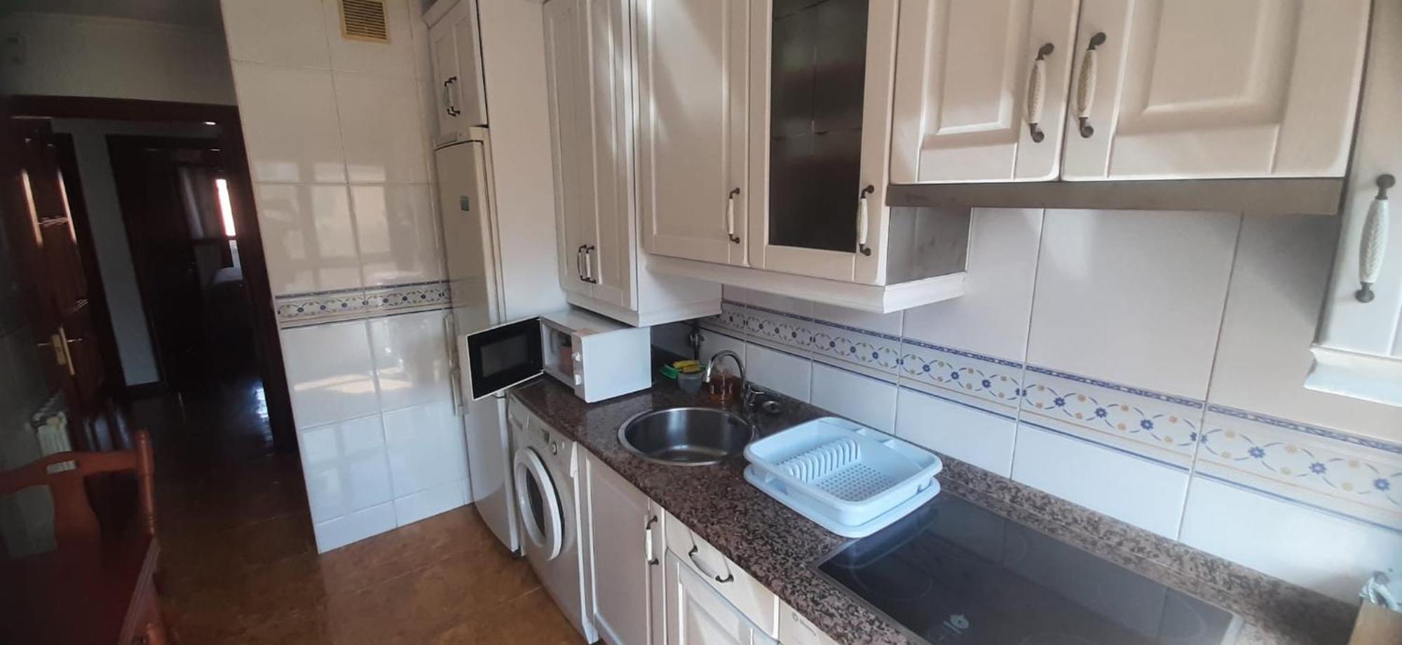 Sar Inn - Garaje Incluido Aviles Bagian luar foto