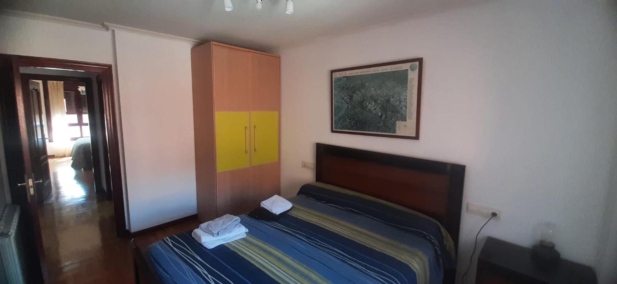 Sar Inn - Garaje Incluido Aviles Bagian luar foto